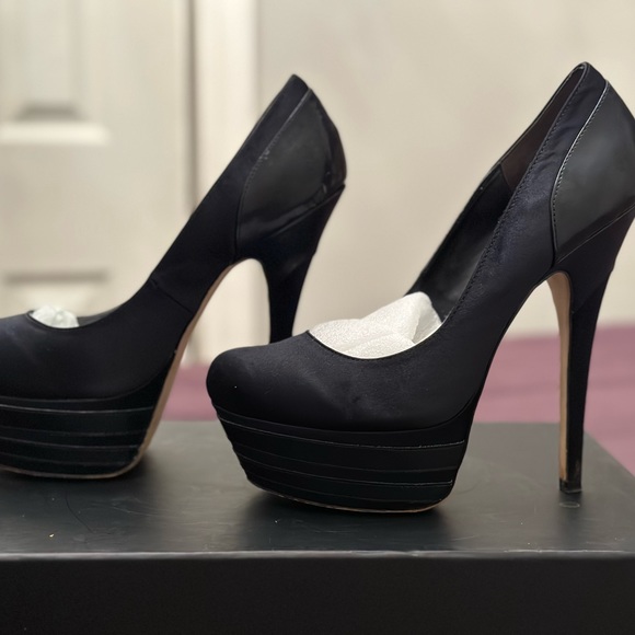 Heels Bebe 7 - Picture 2 of 4